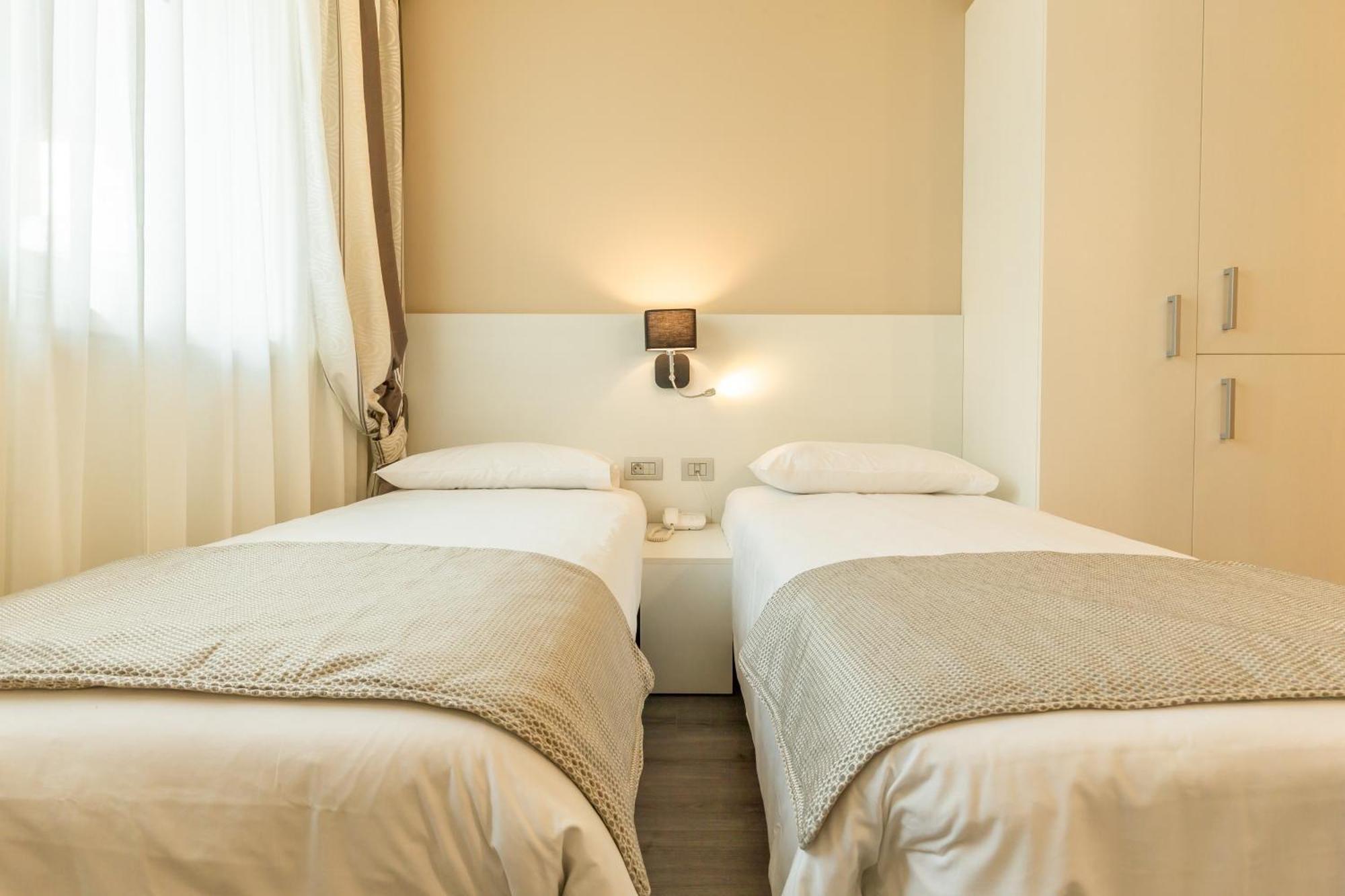 La Dolce Vita Hotel Menton Eksteriør billede
