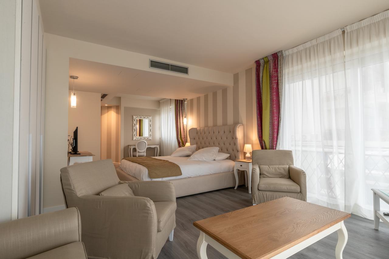 La Dolce Vita Hotel Menton Eksteriør billede
